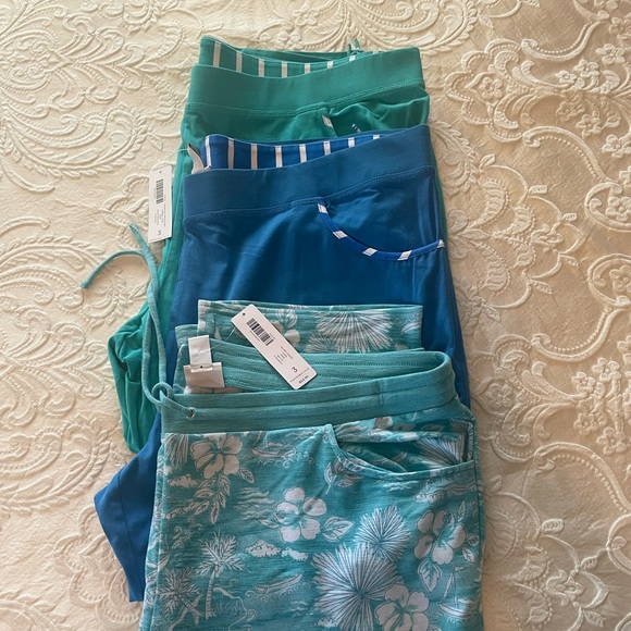 Sold out - Picture 1 of 4